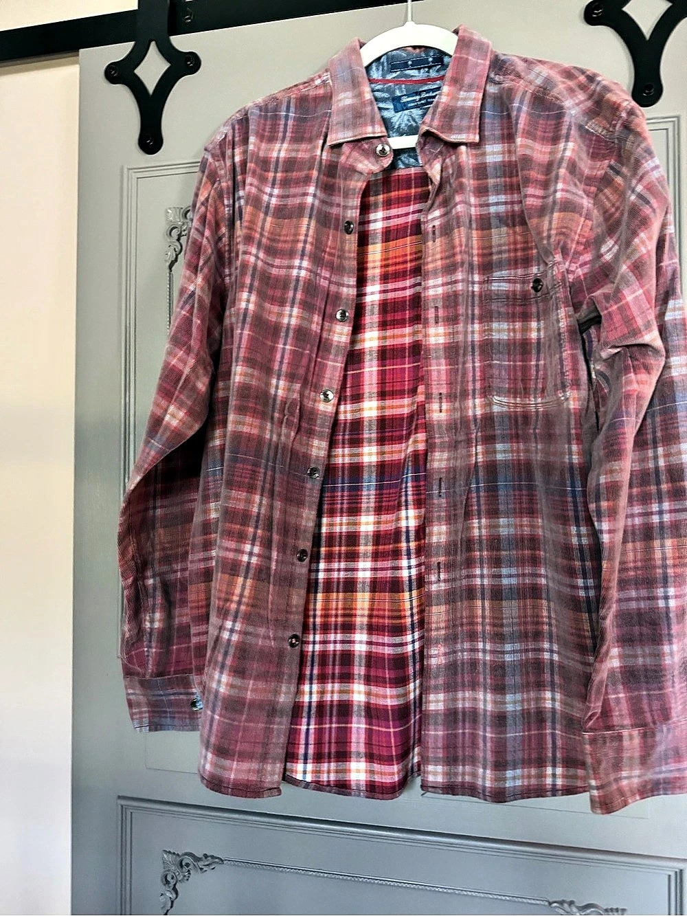 Tommy Bahama Plaid Cotton Shirt in Red & Gray Large Like New